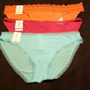 Calvin Klein woman panties mixed an mach